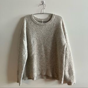 Aritzia Babaton “Thurlow” Oversized Wool Sweater